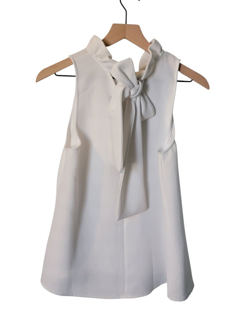 Pomander Place Tuckernuck Womens White Mason Sleeveless Top Ruffle Blouse S - Picture 8 of 8